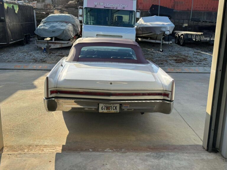 1967 Buick Electra 225 Convertible White "Papa Dale"