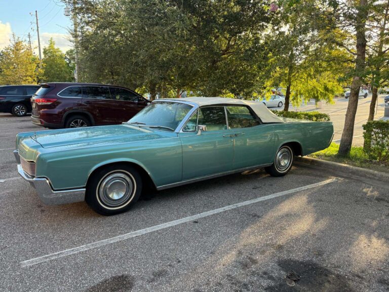 1967 Lincoln Continental Convertible, Teal Green "Betty"
