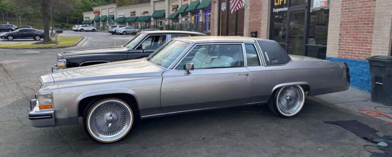 1984 Cadillac Coupe DeVille, Platinum "Paris"